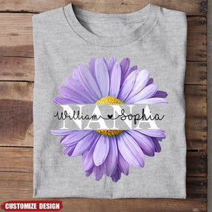 Mom Grandma Flower Daisy Color And Kids T-Shirt